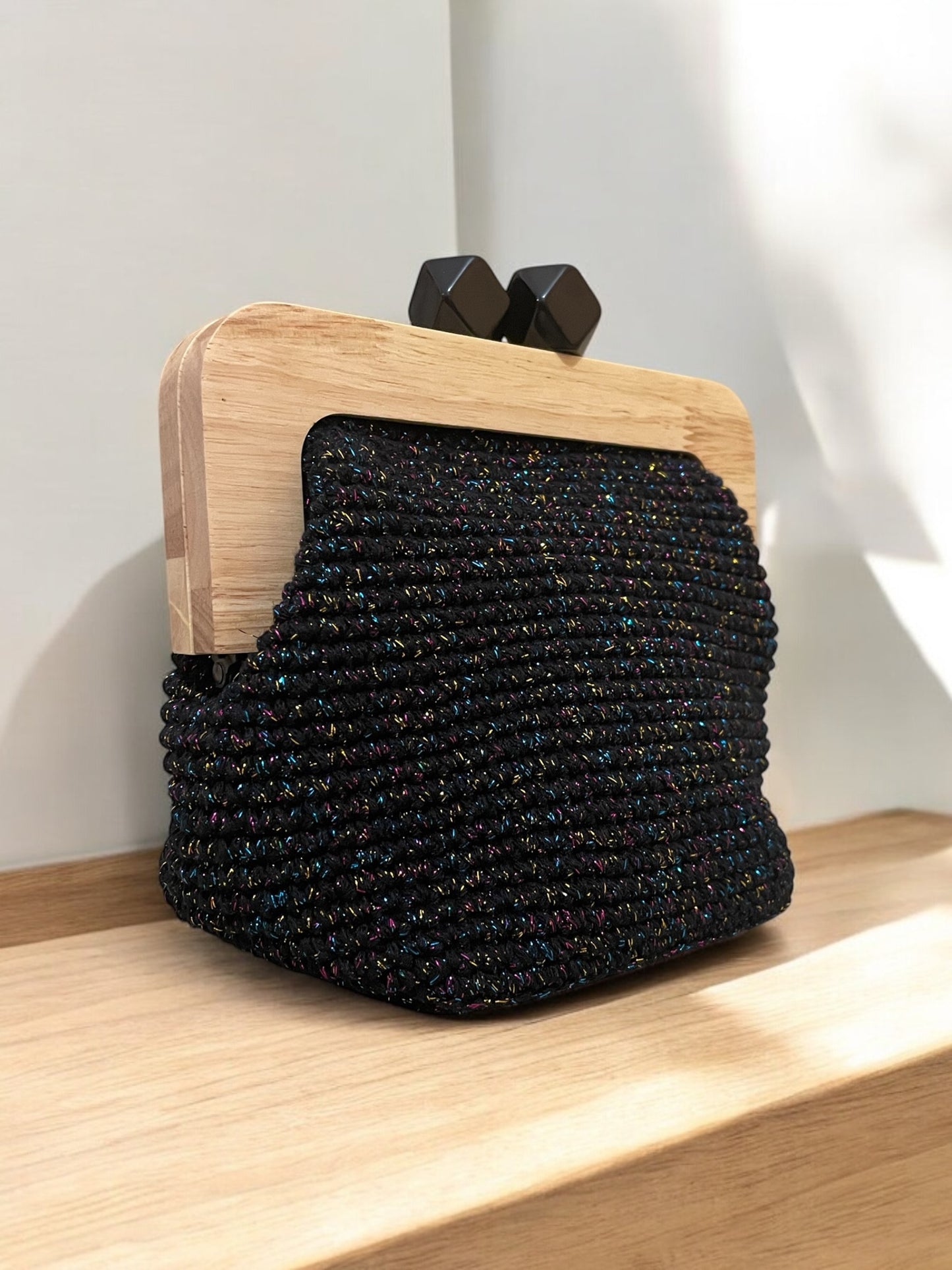 Set di borse all’uncinetto – borsa con chiusura in legno glitterata, clutch bag rossa, marshmallow bag – cotone riciclato