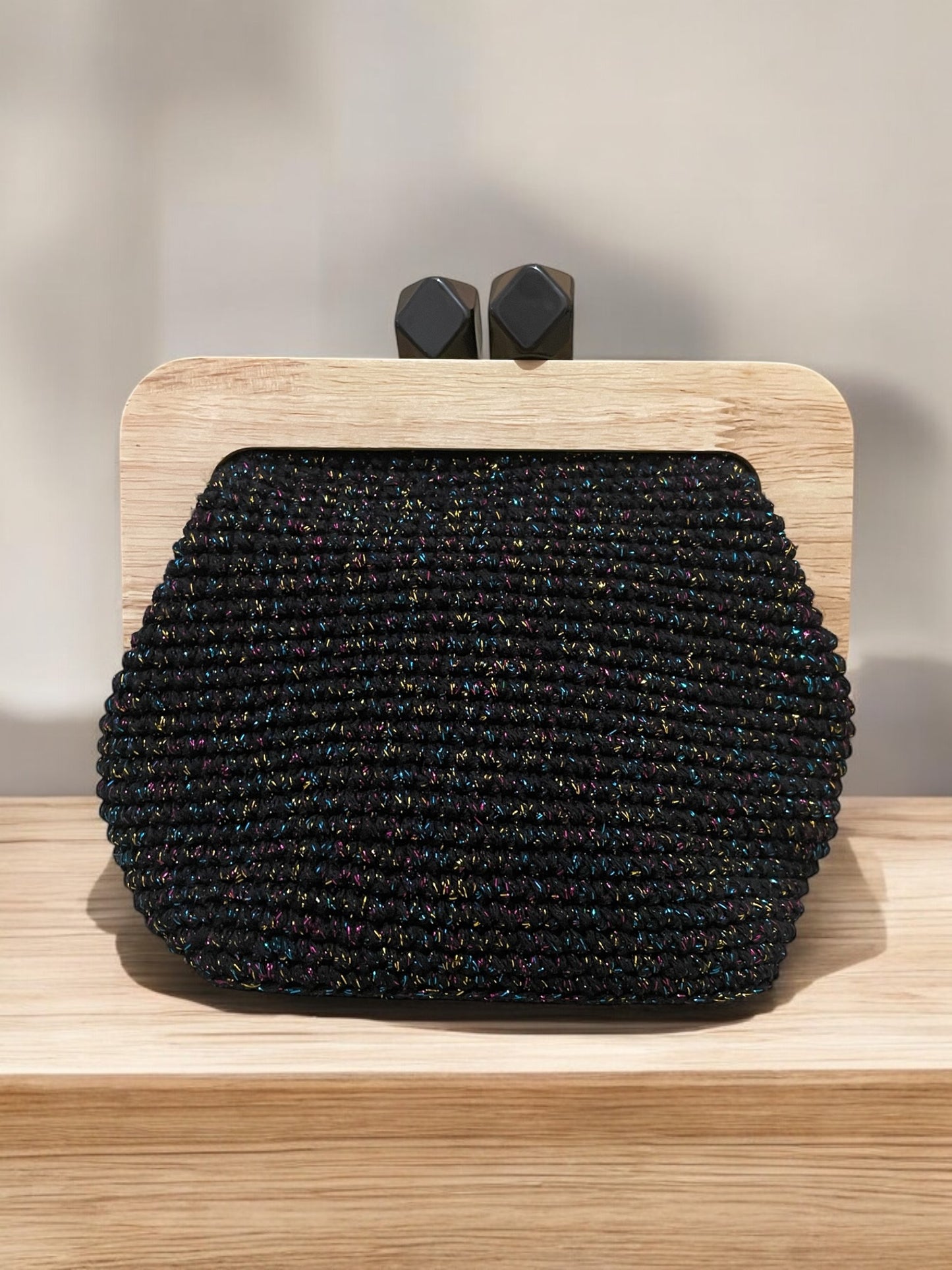 Set di borse all’uncinetto – borsa con chiusura in legno glitterata, clutch bag rossa, marshmallow bag – cotone riciclato
