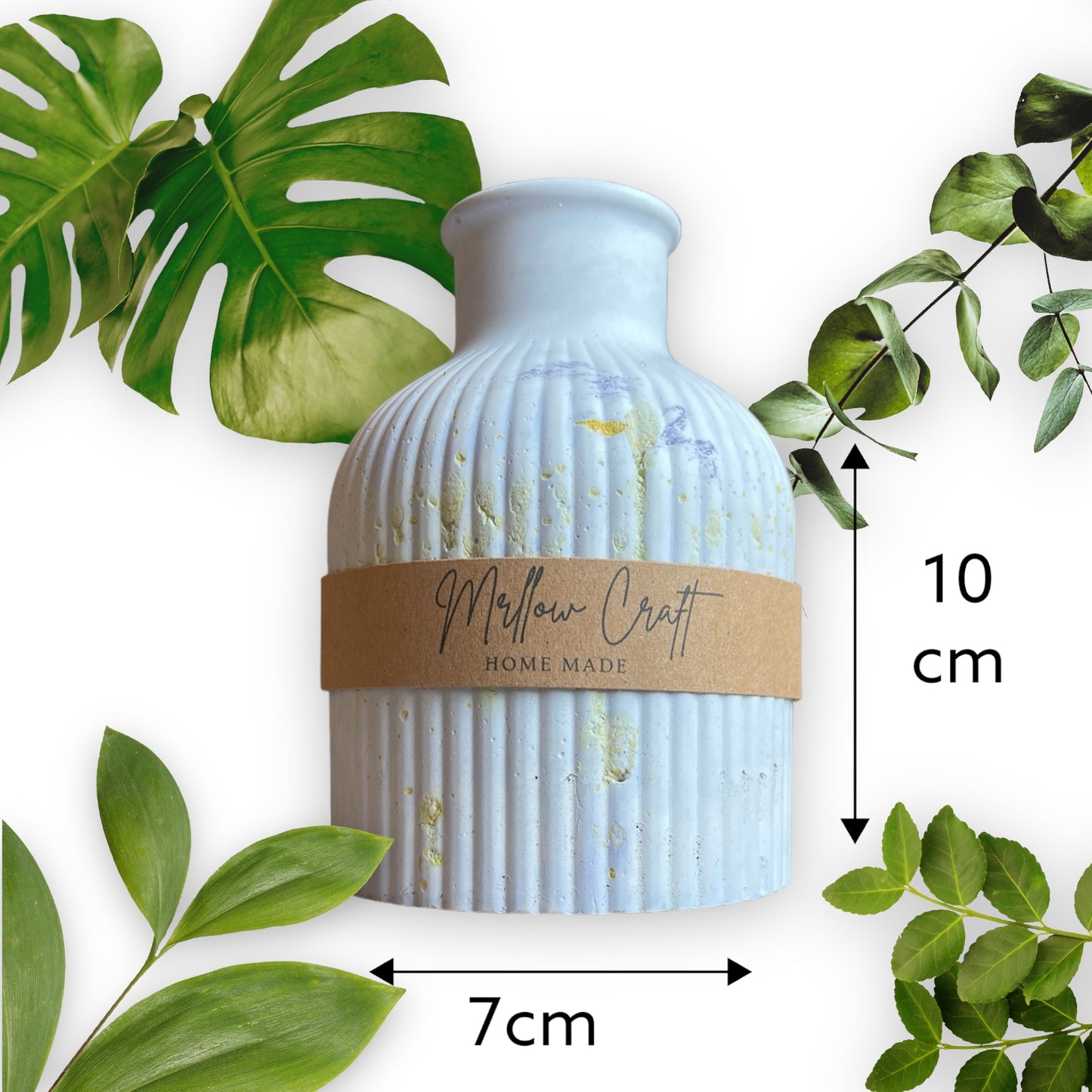 Vassoio ovale artigianale con vaso: eleganza unica con dettagli naturali