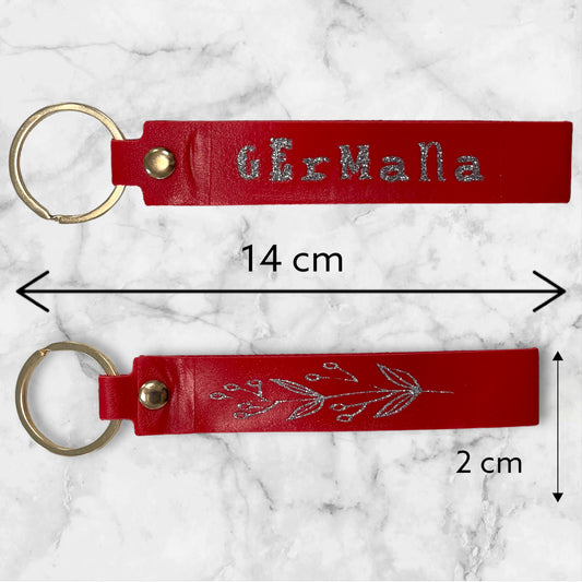 Portachiavi in Finta Pelle Personalizzato: Stile Unico e Divertente!