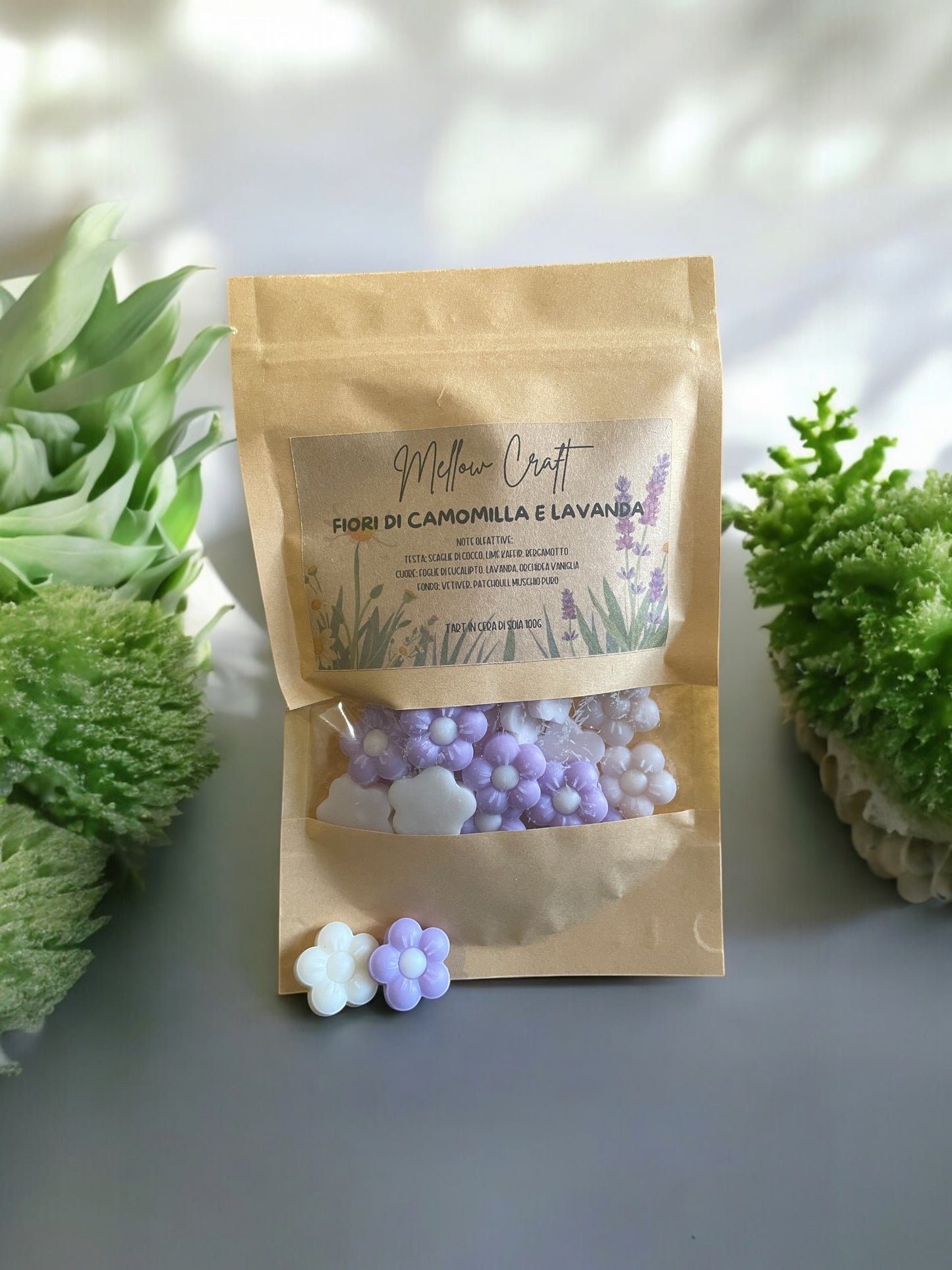 Piccoli fiorellini profumati… con grandi poteri rilassanti (Tart in cera di soia)